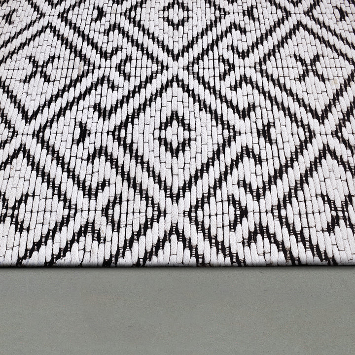 7402-190 Dynamic Rugs Soul