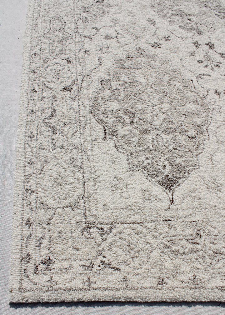 7487-110 Dynamic Rugs Legend