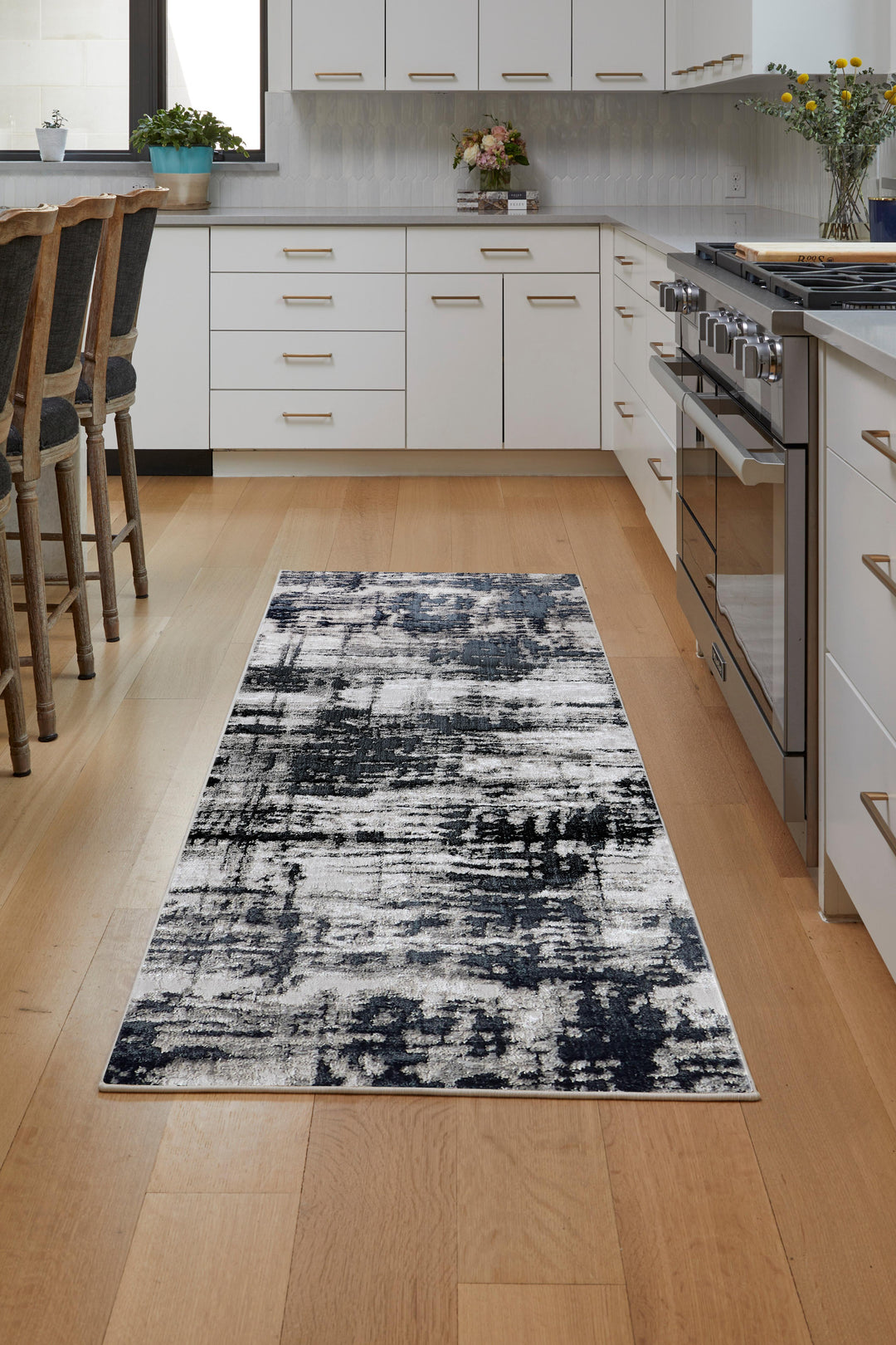 3339F Feizy Rugs Micah