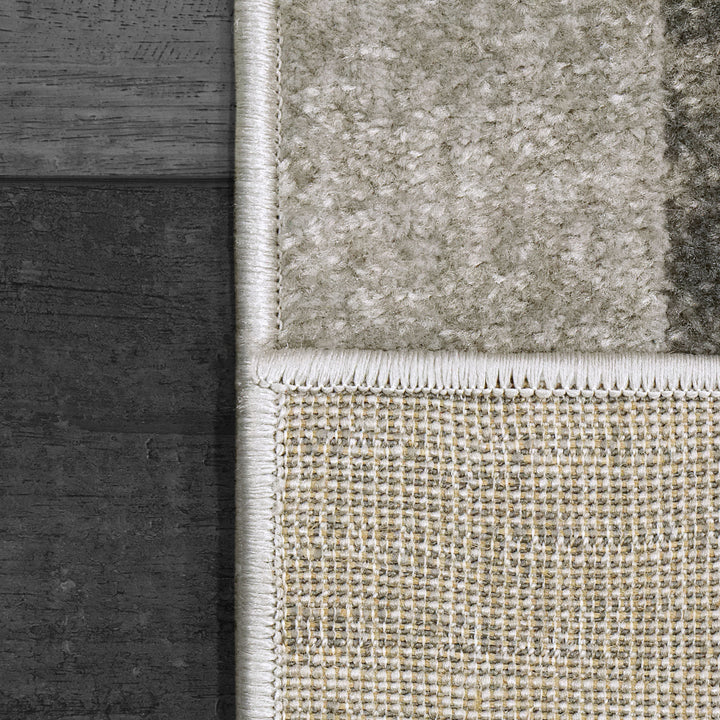 4413-900 Dynamic Rugs Zahara
