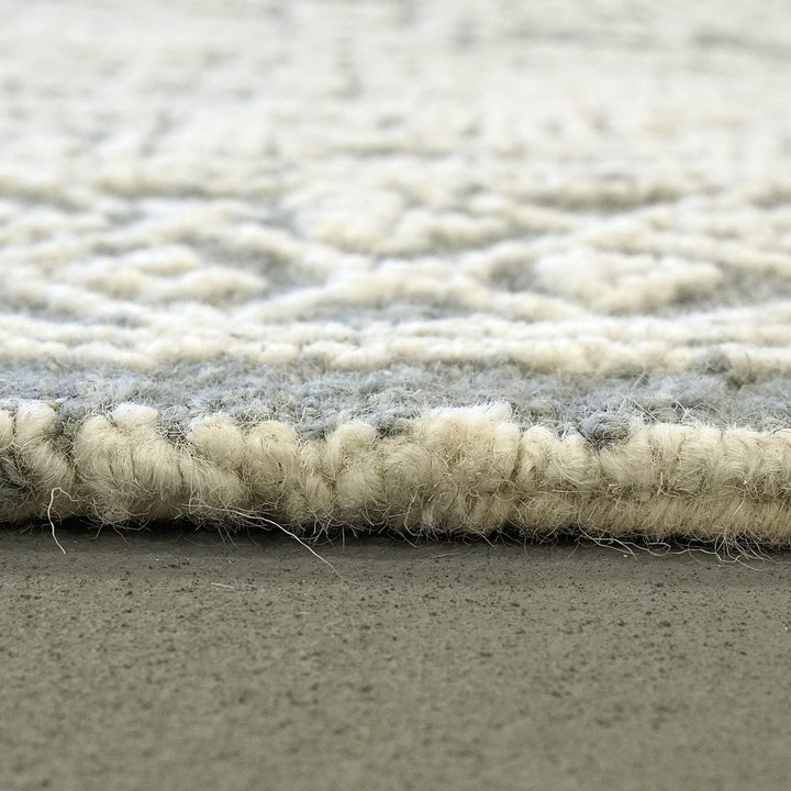 1128-135 Dynamic Rugs Darcy