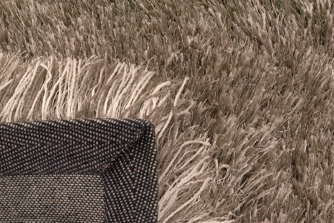 4201-116 Dynamic Rugs Luxe