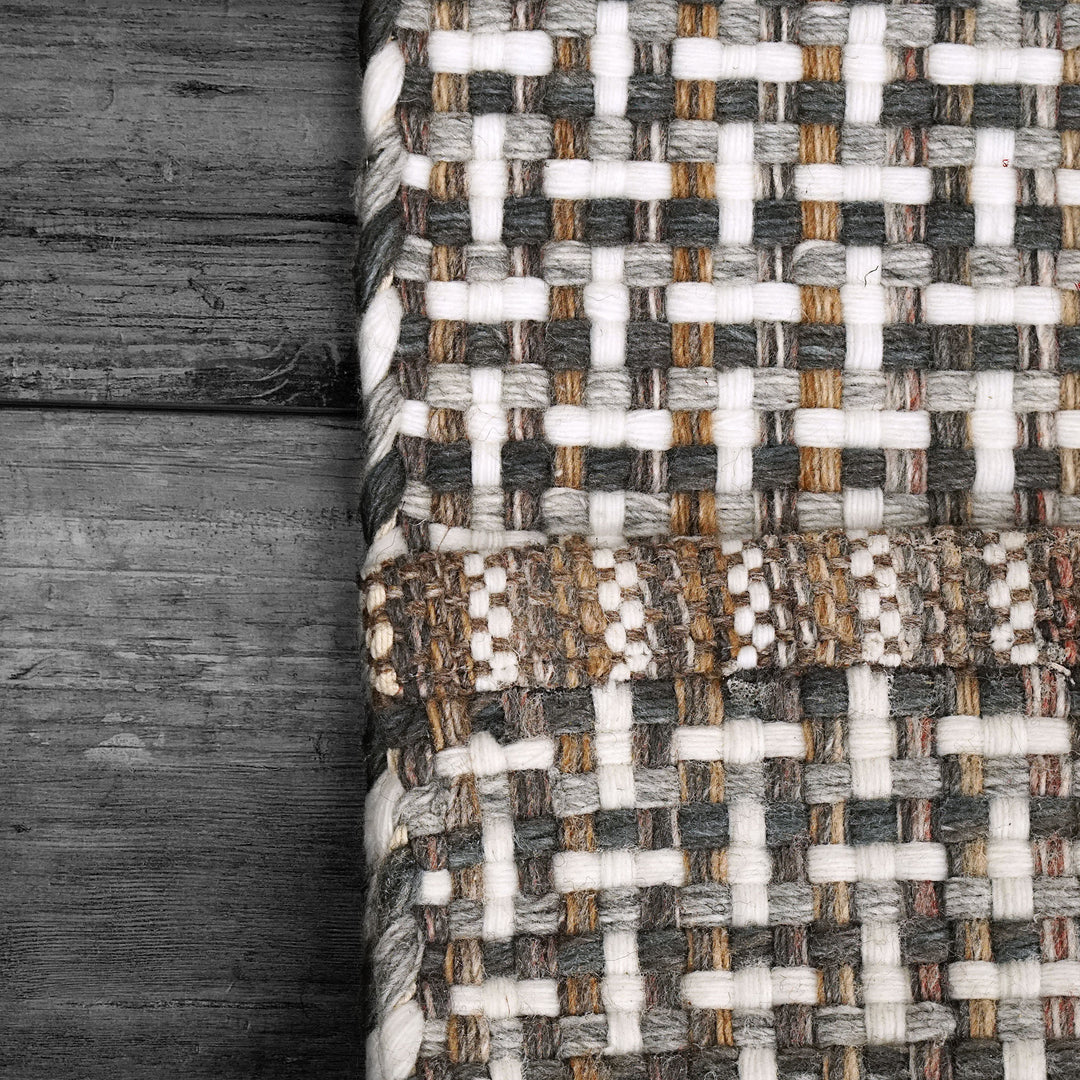 2985-999 Dynamic Rugs Allegra