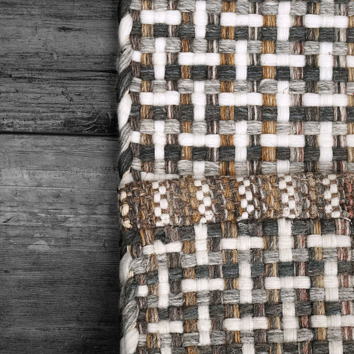 2985-999 Dynamic Rugs Allegra