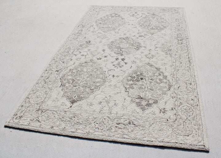 7487-110 Dynamic Rugs Legend