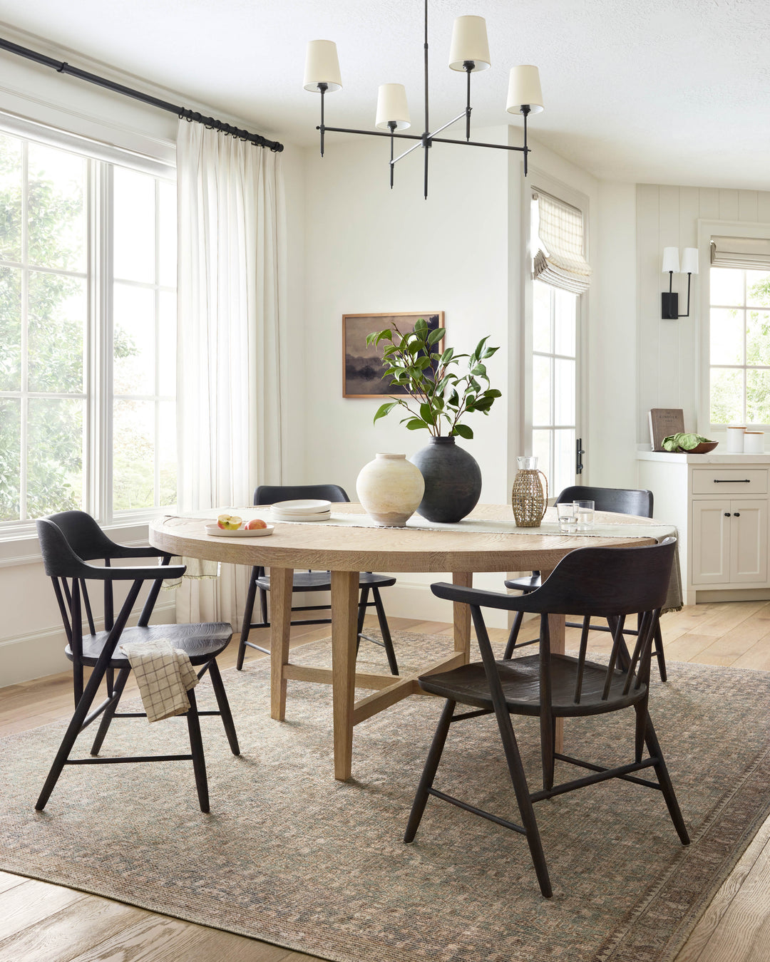 AUB-04 Loloi Aubrey by Angela Rose