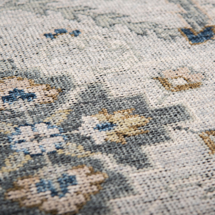 CET725 Rizzy Home Centra