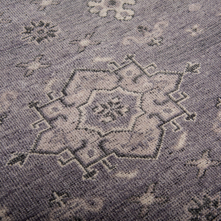 CET726 Rizzy Home Centra