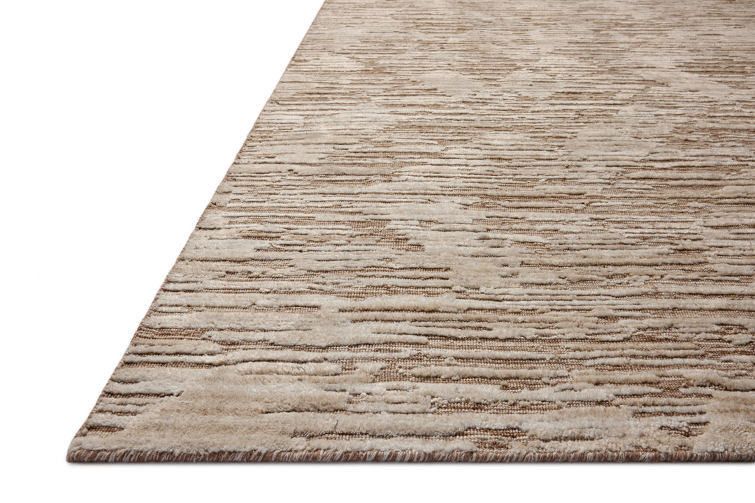 DAN-02 Loloi Daniel by Jean Stoffer