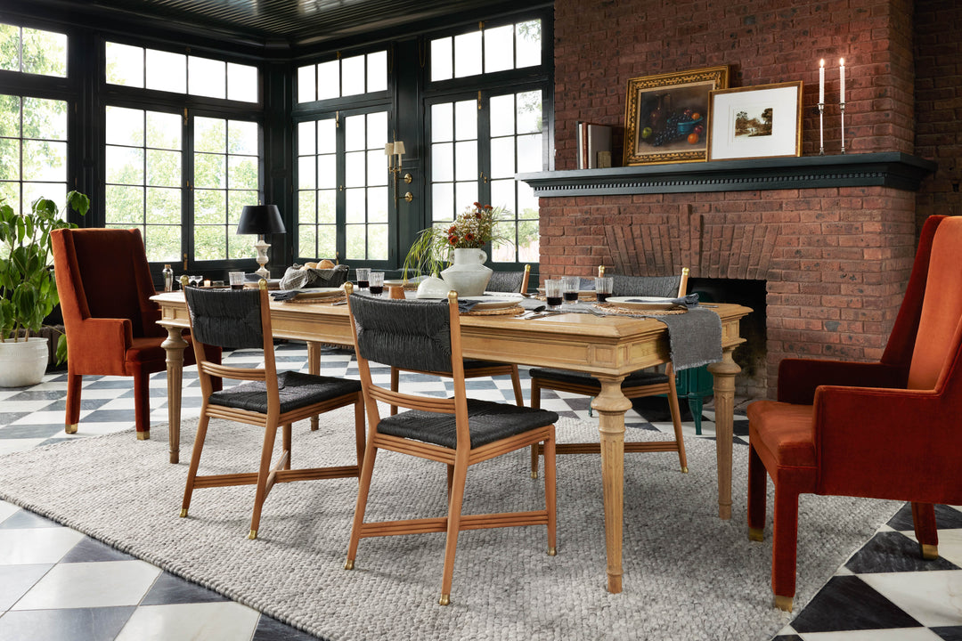 HEN-01 Loloi Hendrick by Jean Stoffer