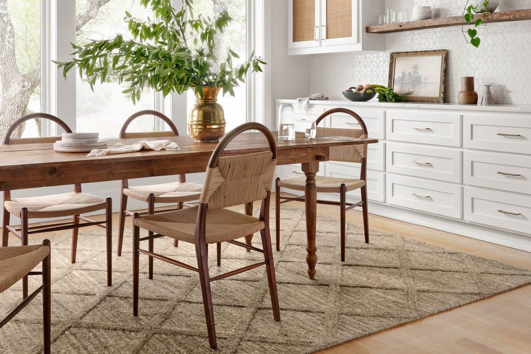 HUN-01 Magnolia Home Hunter by Joanna Gaines