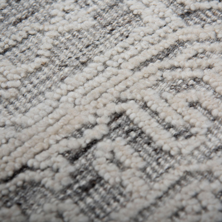 HTN718 Rizzy Home Hilton