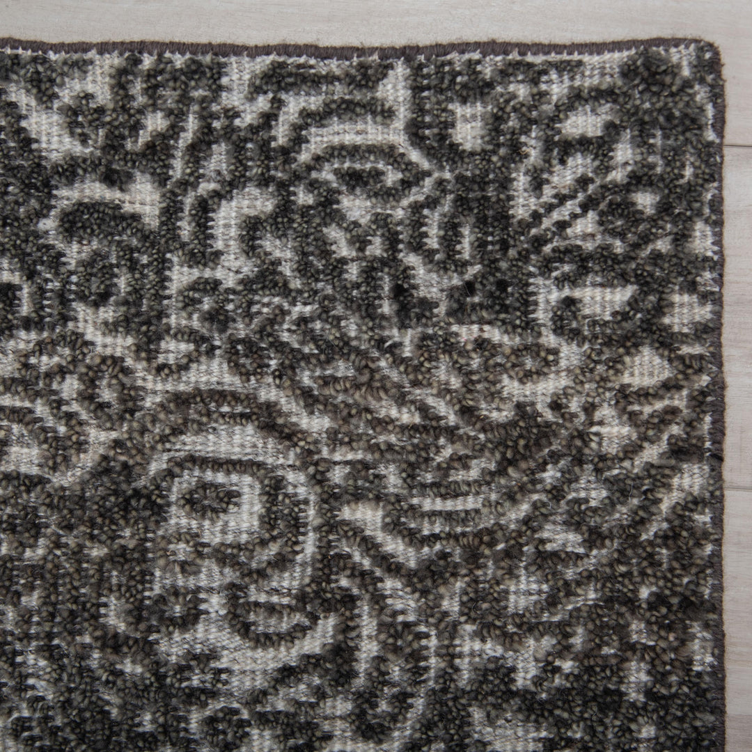 HTN720 Rizzy Home Hilton