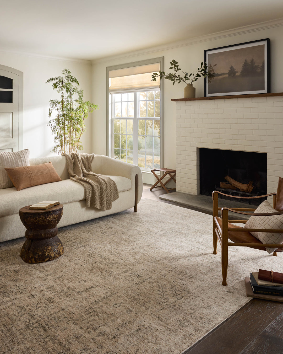 JUE-02 Magnolia Home Junie by Joanna Gaines