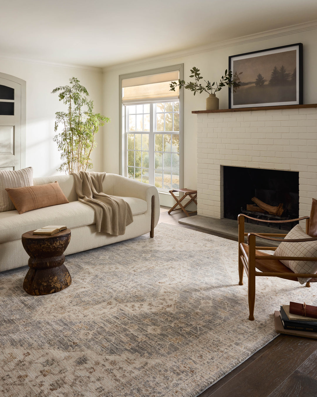 JUE-05 Magnolia Home Junie by Joanna Gaines