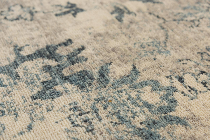 PNM106 Rizzy Home Platinum