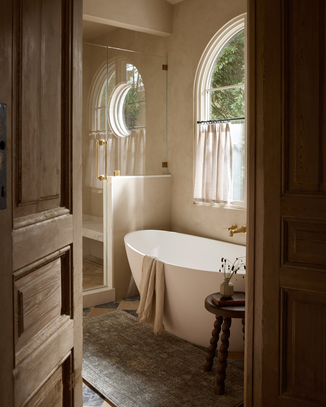 PRL-02 Loloi Priscilla