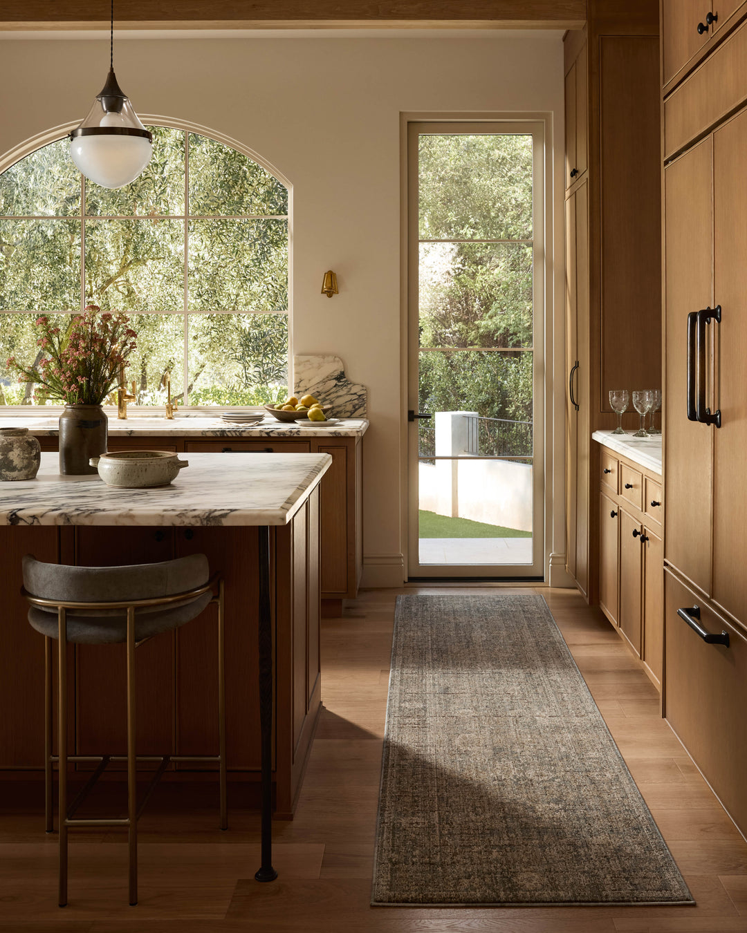 PRL-04 Loloi Priscilla