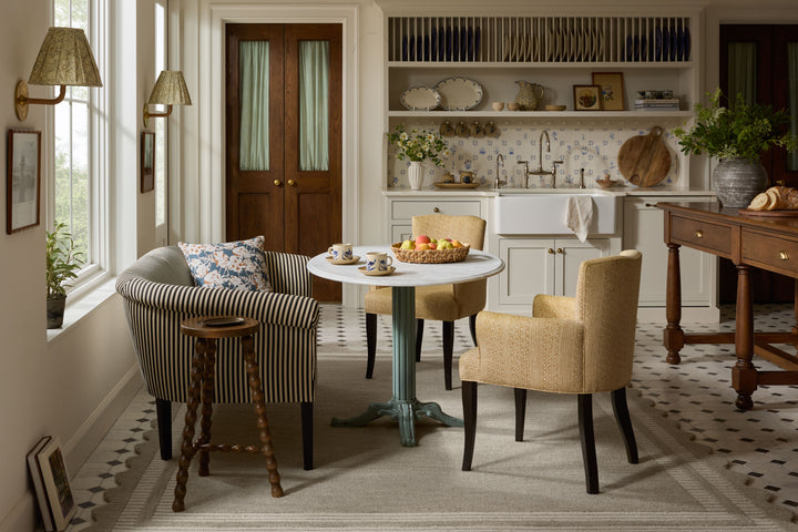 SCO-01 Loloi Scottie by Chris Loves Julia