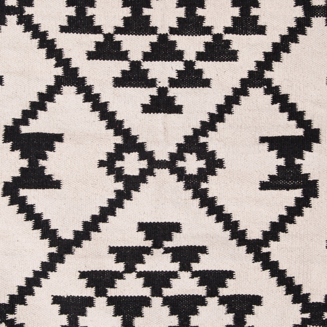Zuo Rabat Accent Chair Beige & Black