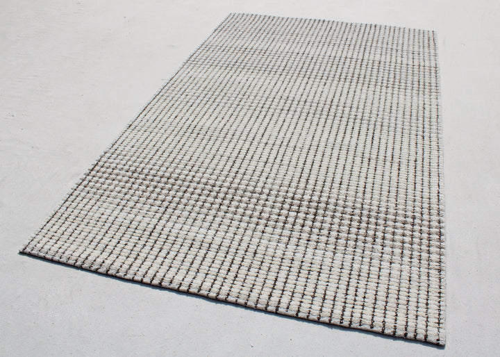 5481-180 Dynamic Rugs Trono