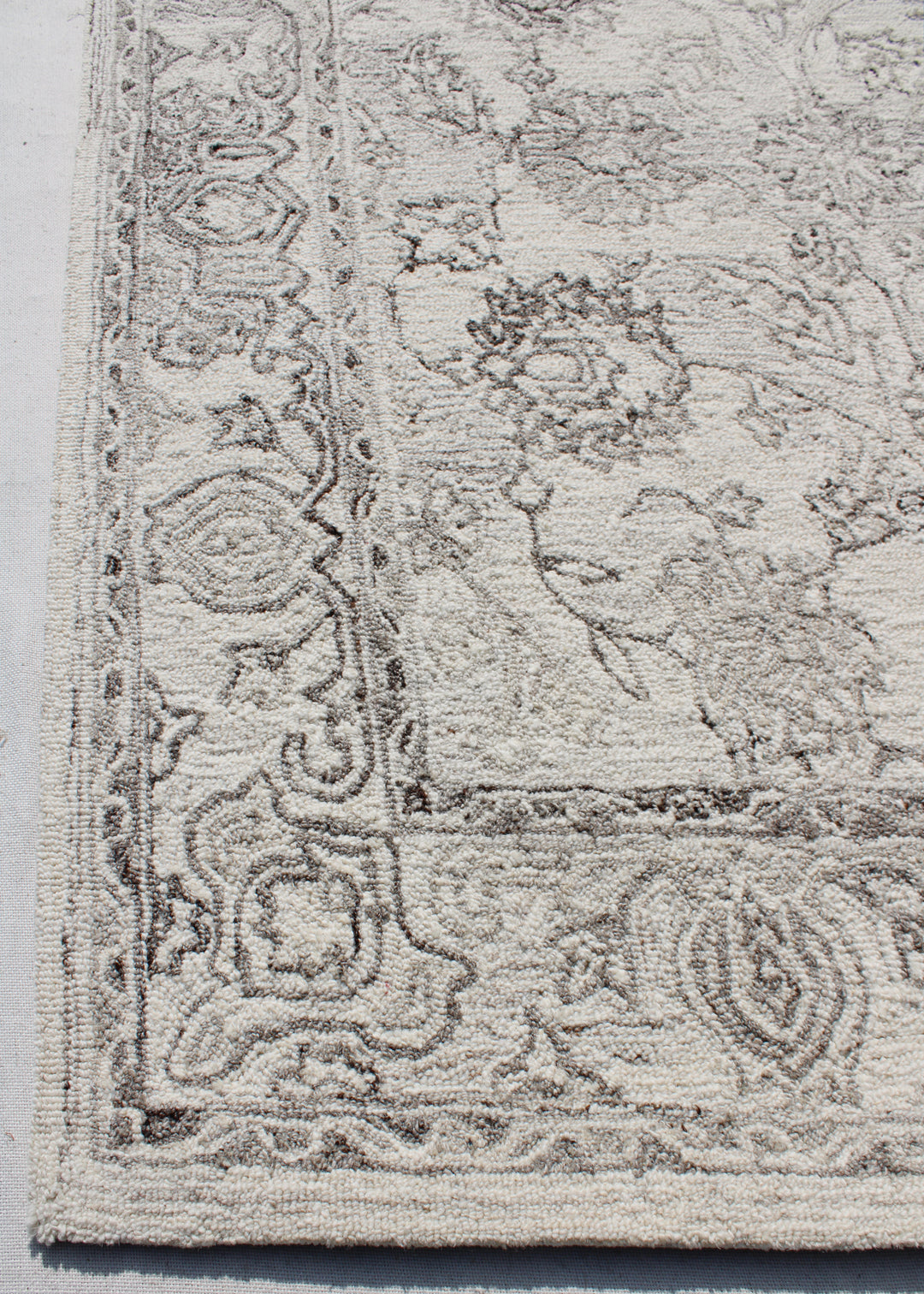 7490-110 Dynamic Rugs Legend