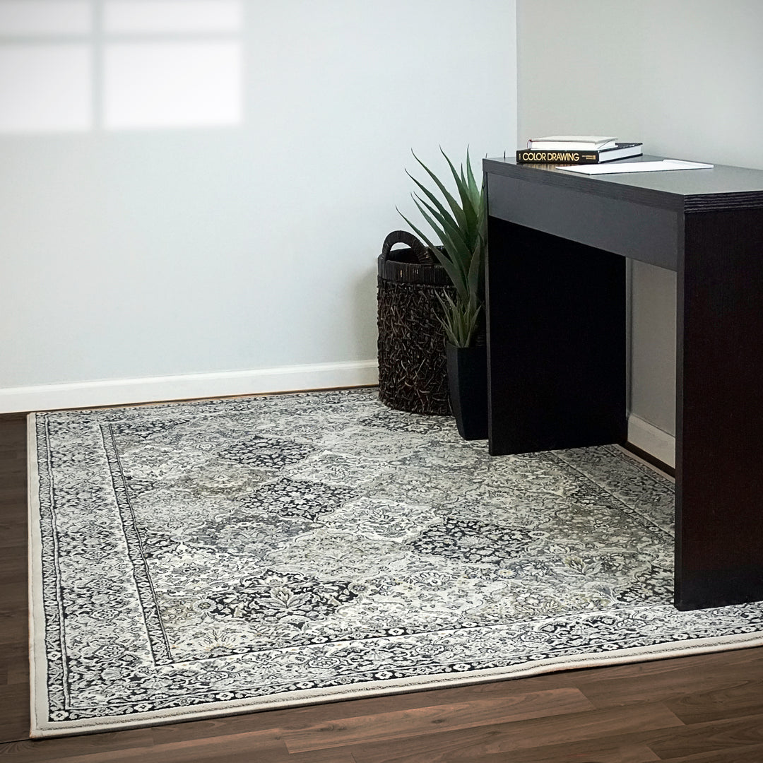 57008-9696 Dynamic Rugs Ancient Garden