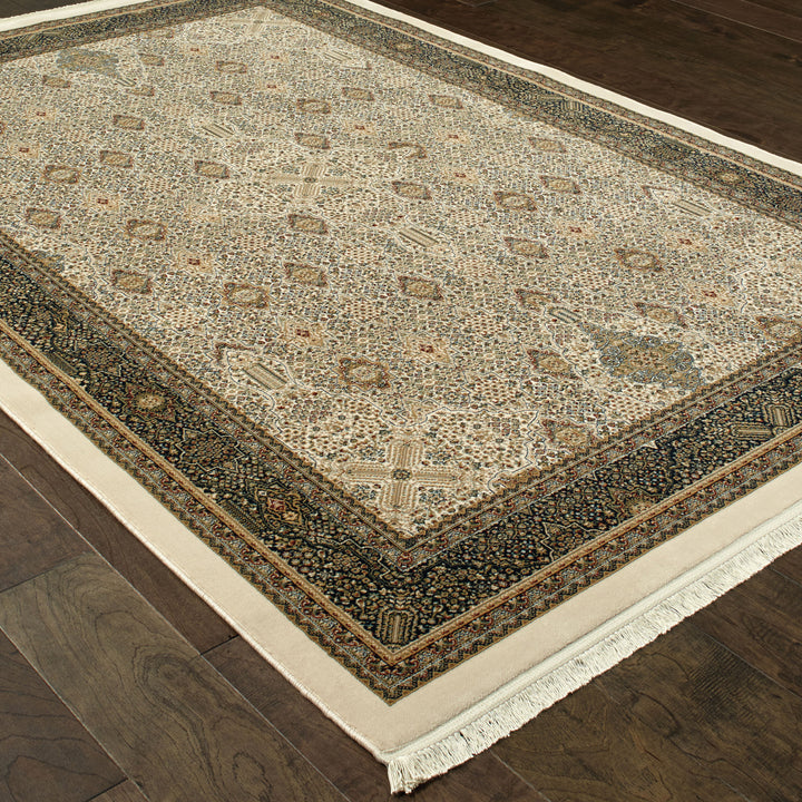 1335i Oriental Weavers Masterpiece