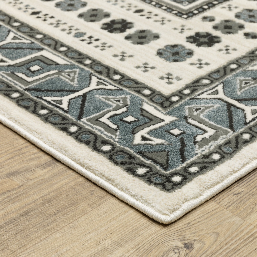 ray01 Oriental Weavers Raylan